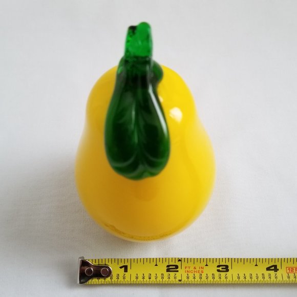 Art Glass Yellow Pear Fruit Decorative Art Décor / Home Décor Collectible - Picture 10 of 10